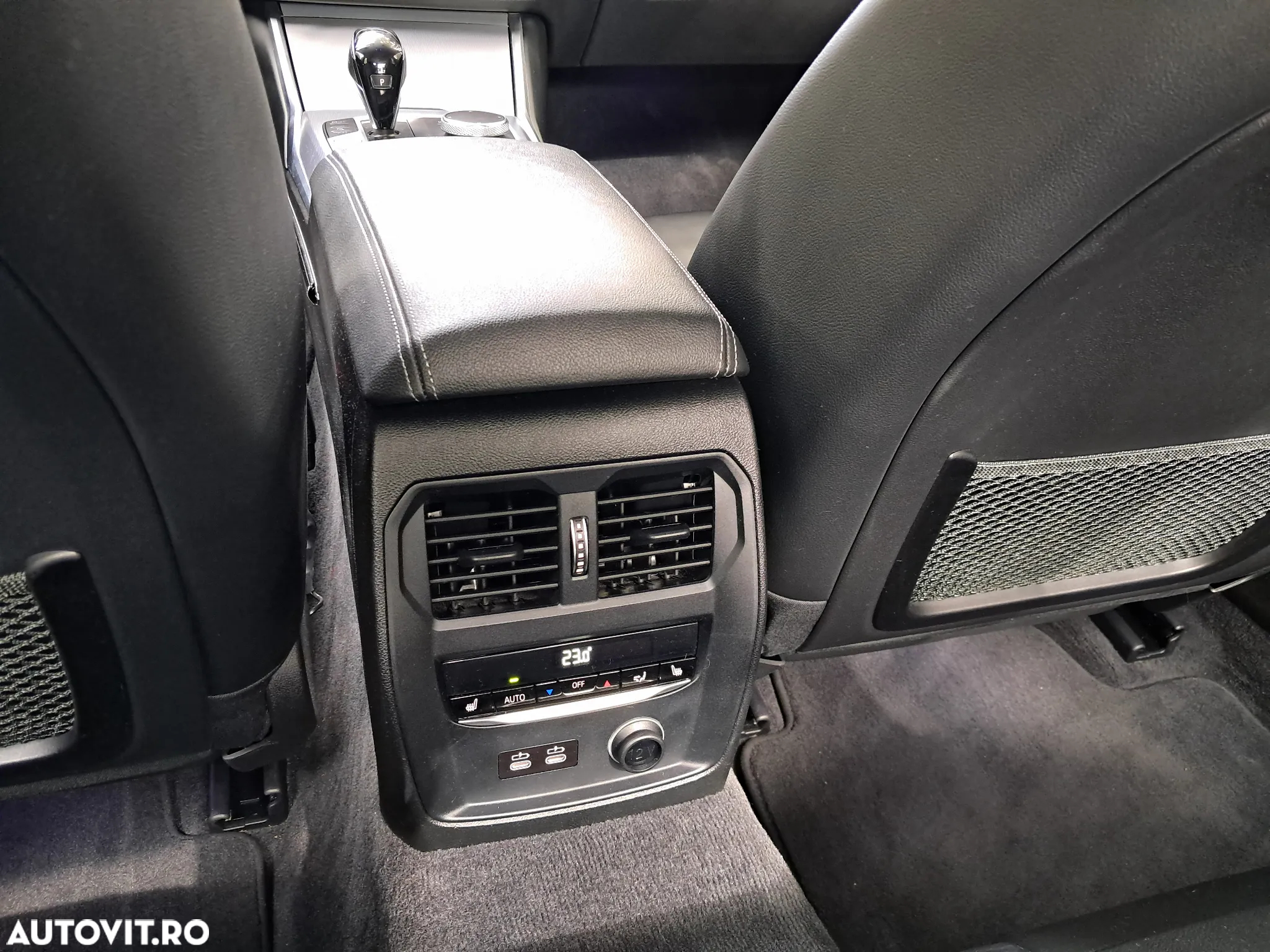 BMW Seria 3 330i Aut. Luxury Line - 20