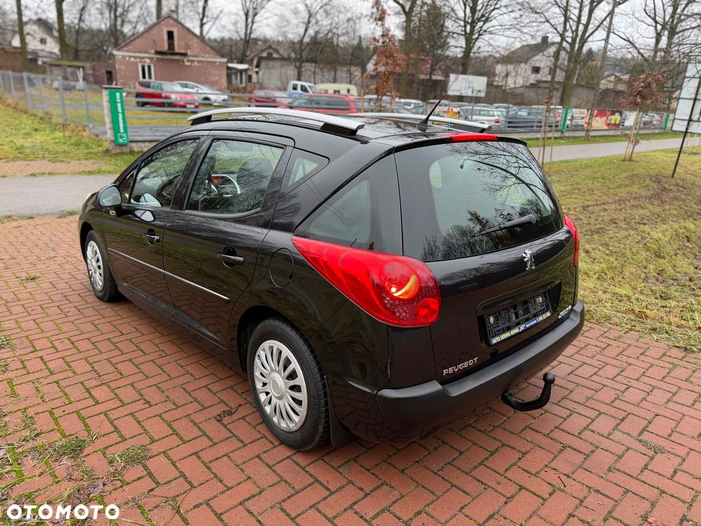 Peugeot 207 HDi FAP 90 (Blue Lion) Business-Line Niveau 2 - 6