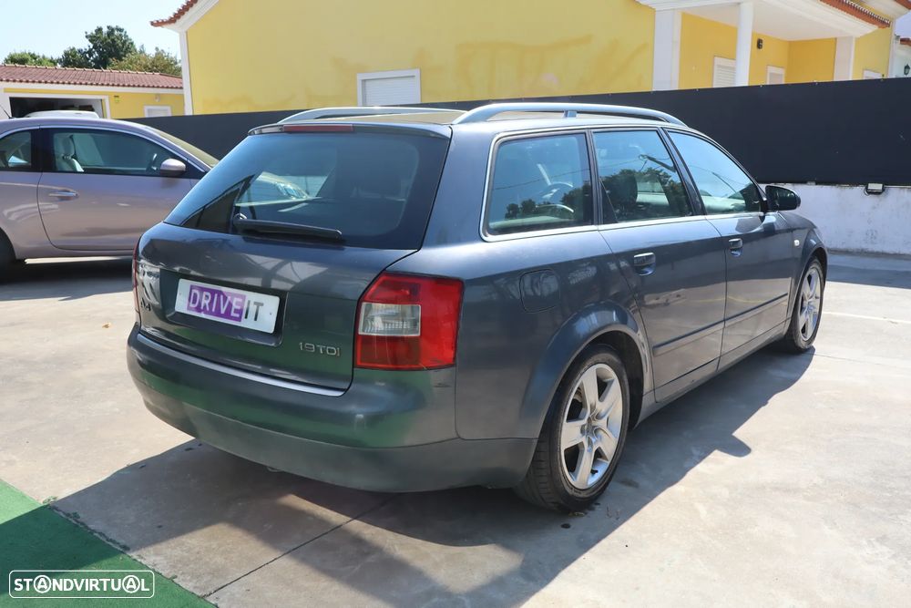 Audi A4 Avant 1.9 TDI m6 - 18