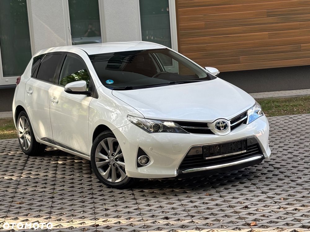 Toyota Auris - 4