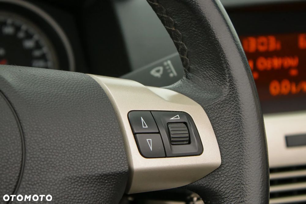 Opel Astra 1.6 Endless Summer - 34