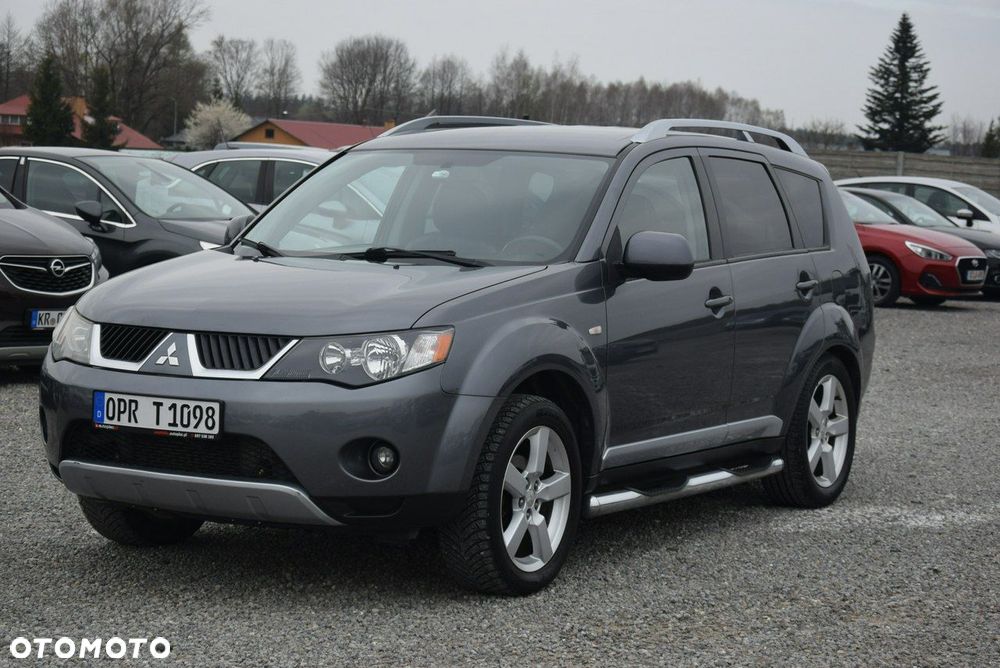 Mitsubishi Outlander 2.0 DI-D 4WD Inform - 2