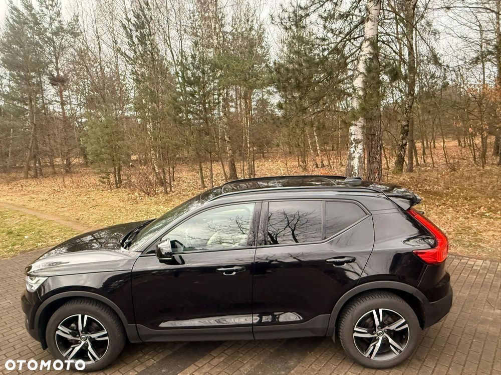 Volvo XC 40 T3 R-Design - 24