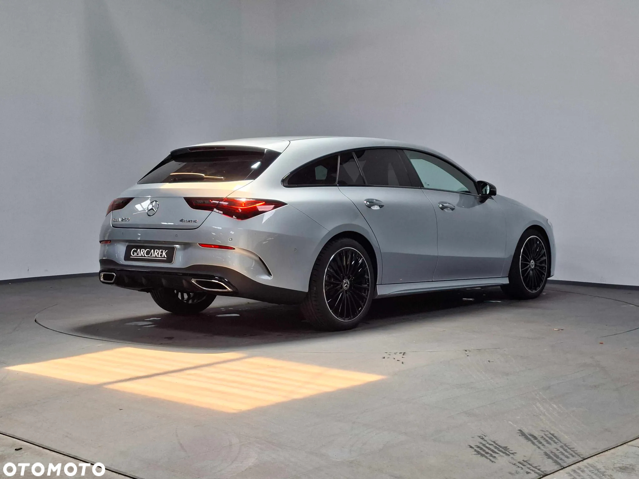 Mercedes-Benz CLA 250 mHEV 4-Matic AMG Line 8G-DCT - 3