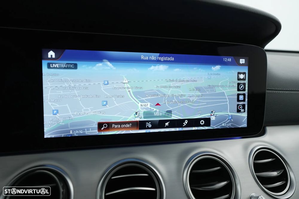 Mercedes-Benz E 300 de AMG Line - 13