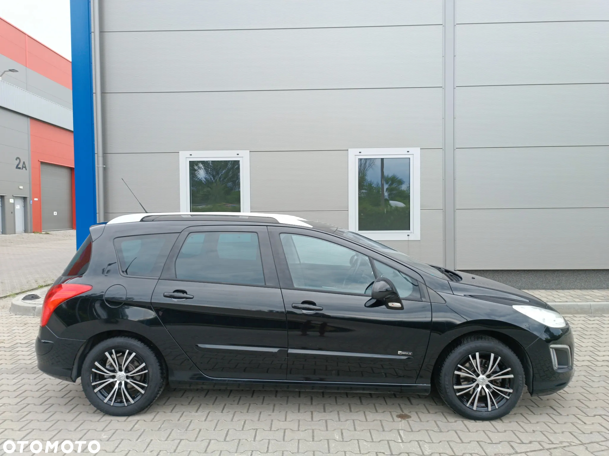 Peugeot 308 SW 120 VTi Family - 24