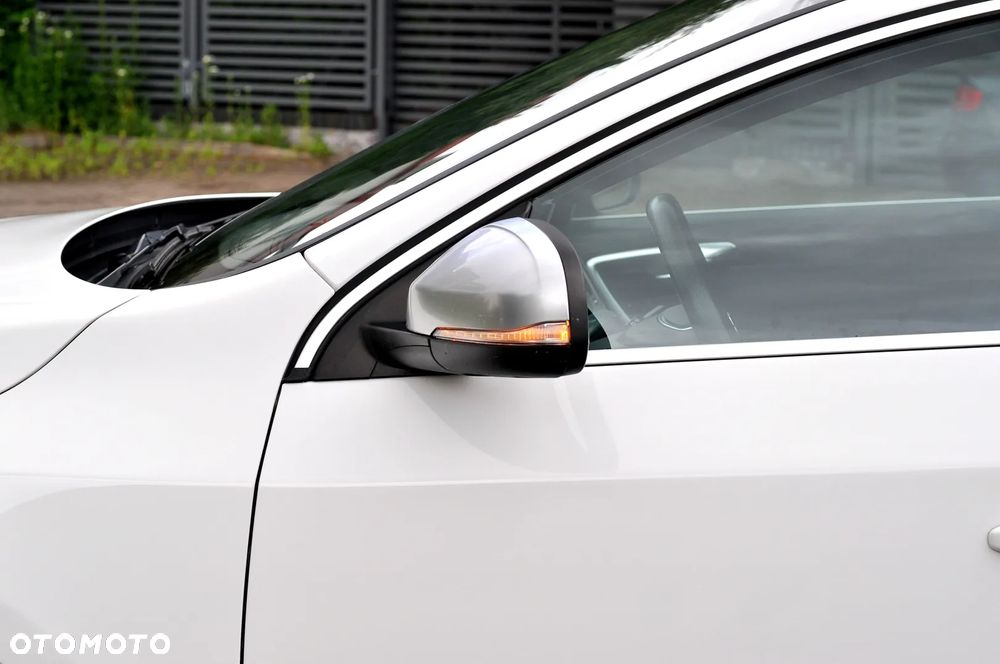 Volvo V60 T5 Geartronic Powershift RDesign - 11