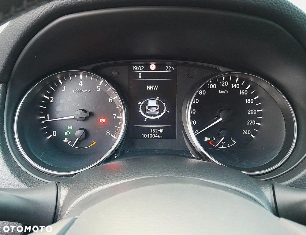 Nissan Qashqai 1.2 DIG-T N-Connecta - 18