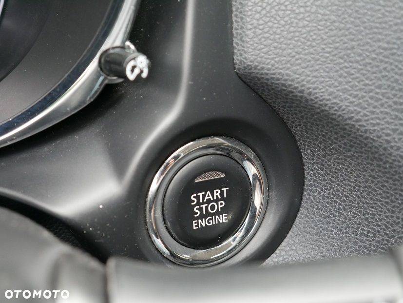 Mitsubishi Outlander 2.0 4WD CVT Top - 24