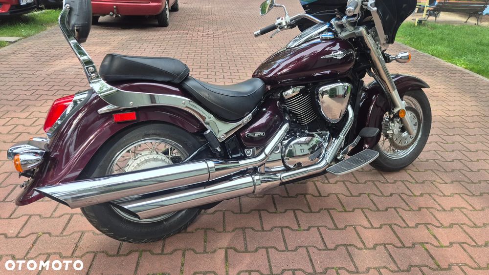 Suzuki Intruder - 6