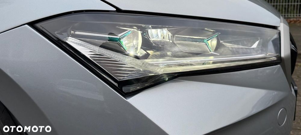 Skoda Superb 2.0 TDI 4x4 DSG Ambition - 4