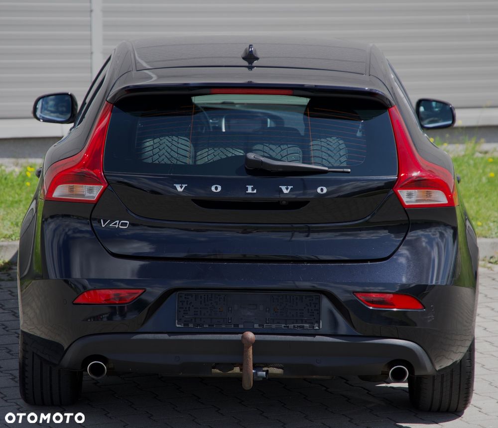 Volvo V40 D3 Momentum - 16