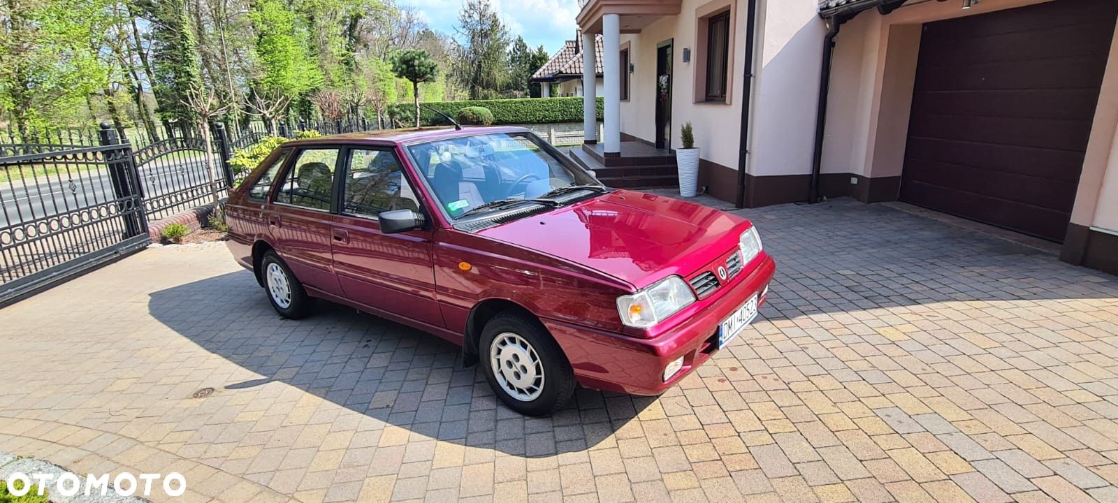 Polonez Caro - 1