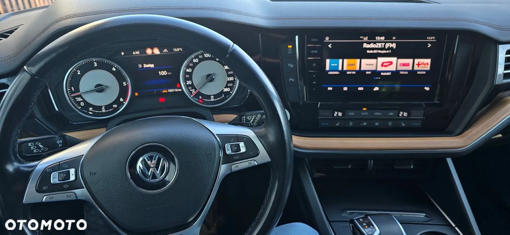 Volkswagen Touareg - 8