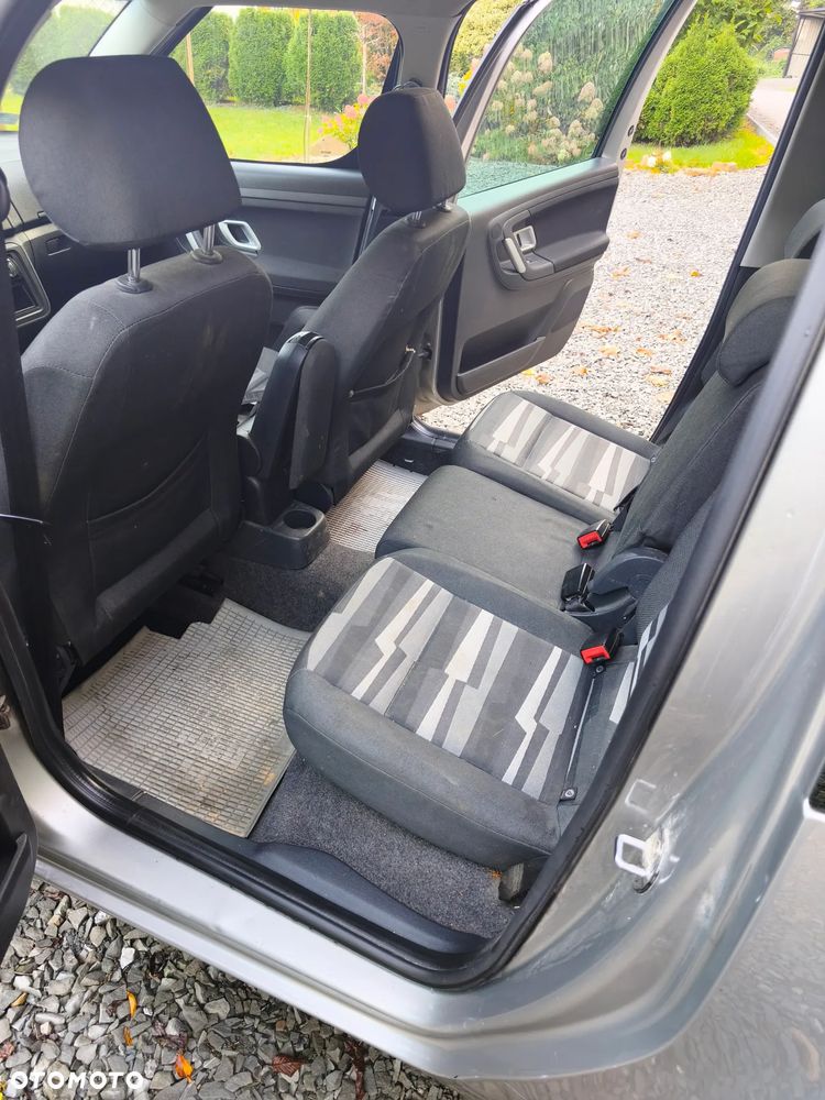 Skoda Roomster - 3