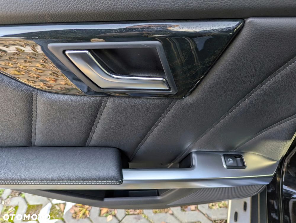 Mercedes-Benz GLK 350 4-Matic - 20