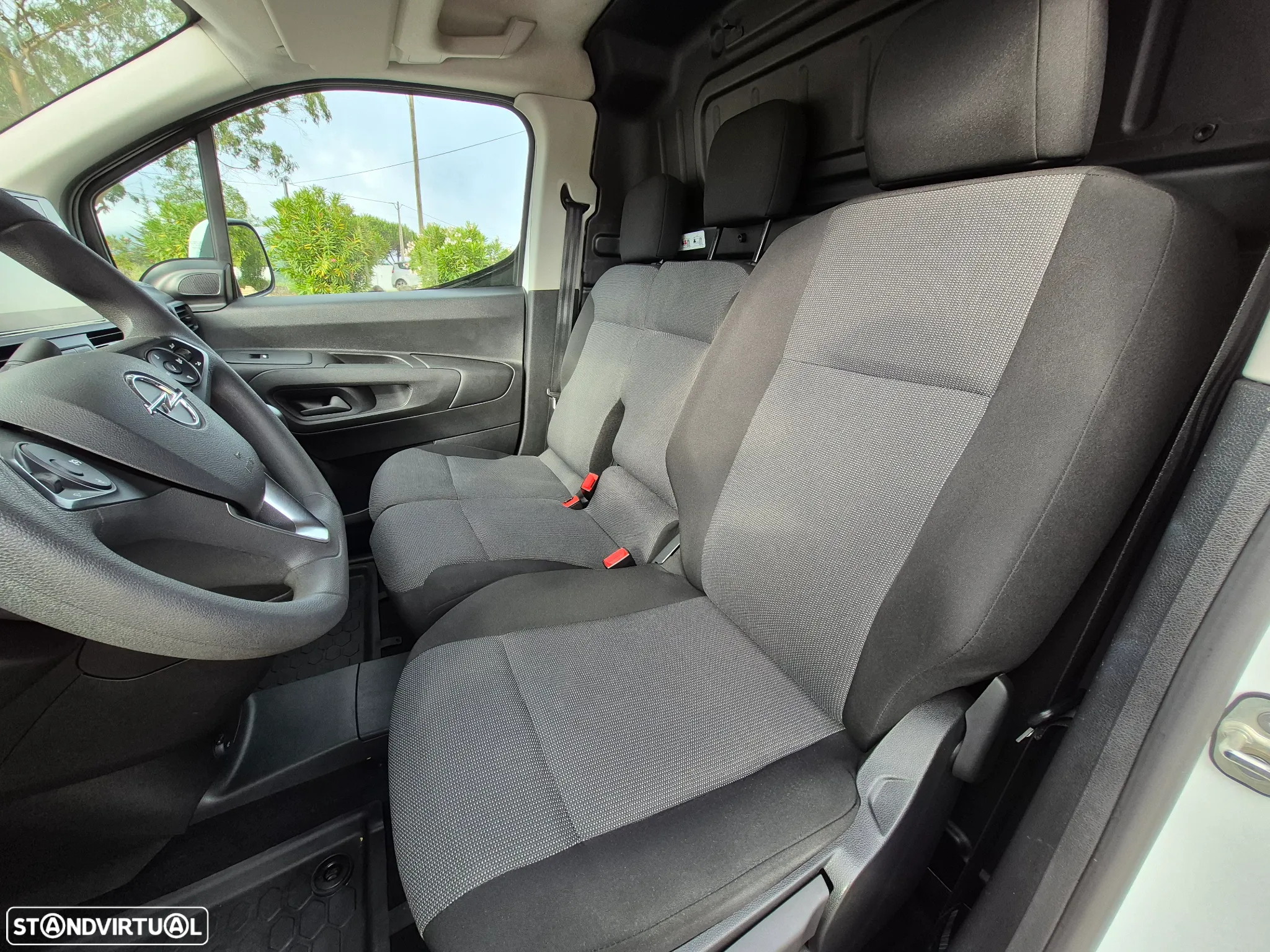 Opel Combo LONGA - 2022 | GARANTIA | NACIONAL - 3 LUG. - 17