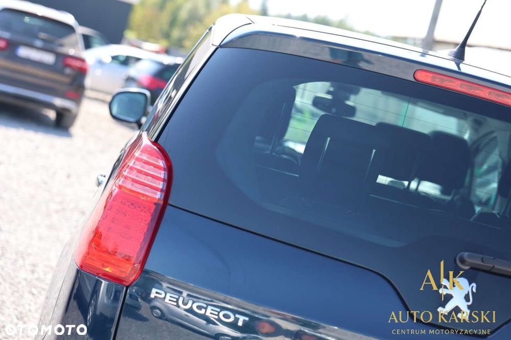 Peugeot 5008 - 16