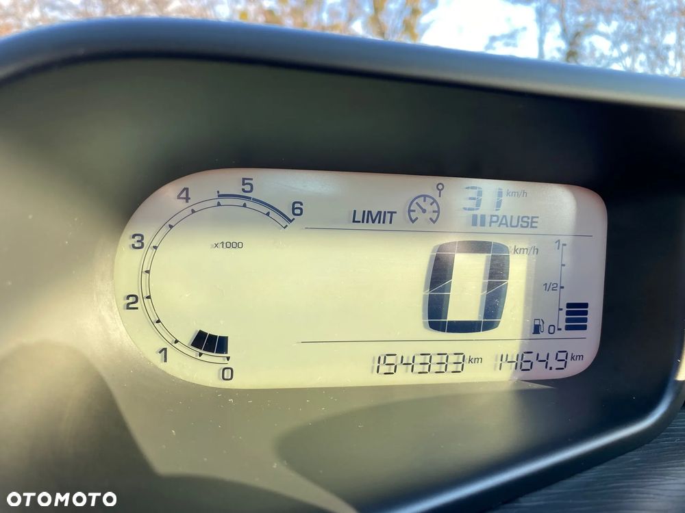 Citroën C3 Picasso 1.6 HDi Exclusive - 29