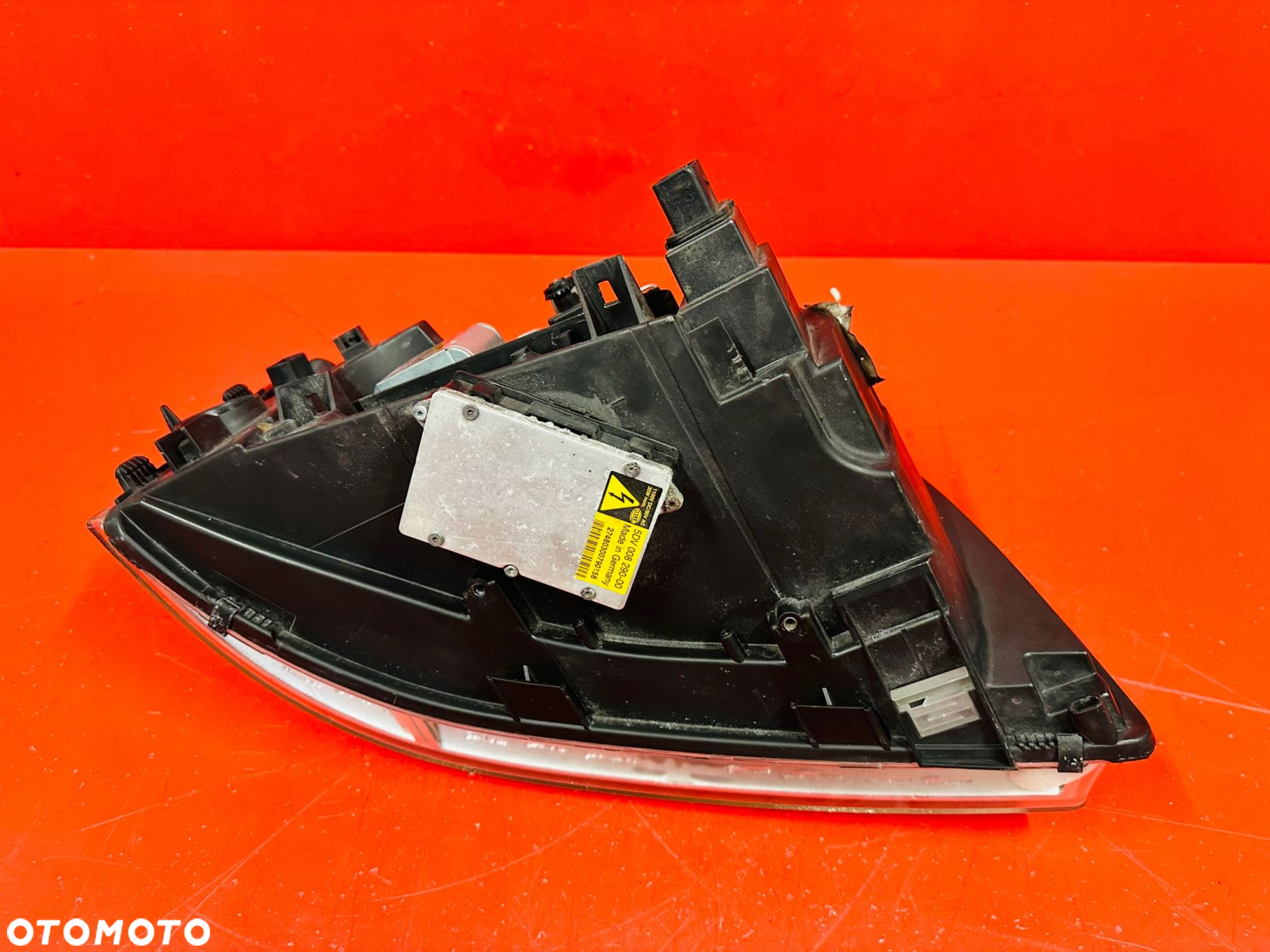 LAMPA LEWA VW T5 MULTIVAN BI XENON BDB EUROPA PROJEKTZWO - 7