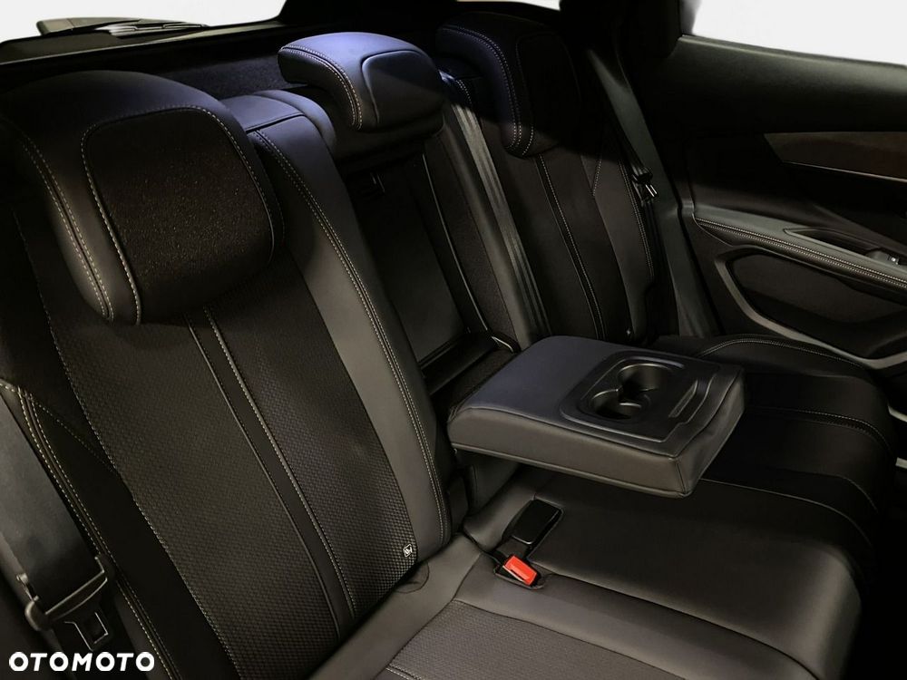 Peugeot 3008 1.2 PureTech GT S&S EAT8 - 16