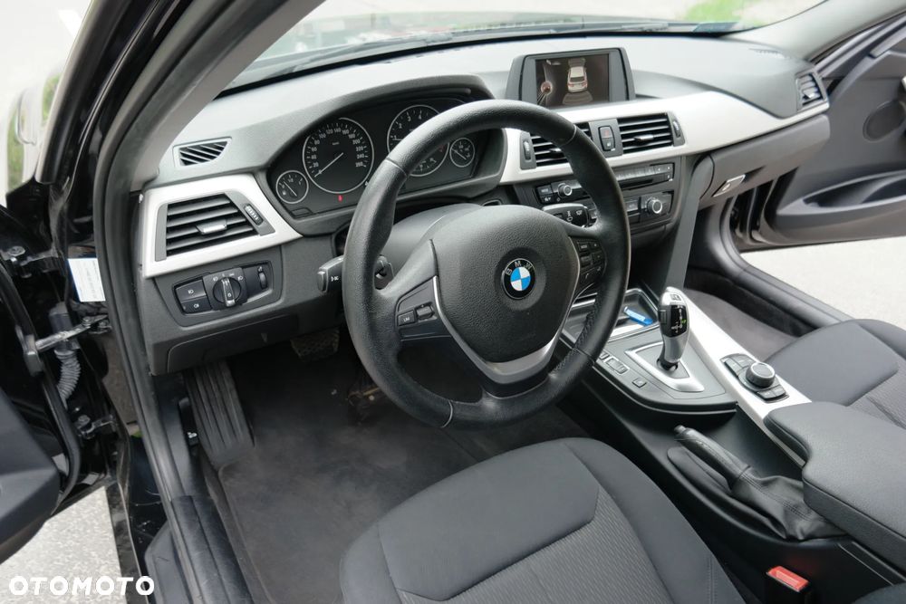 BMW Seria 3 - 19