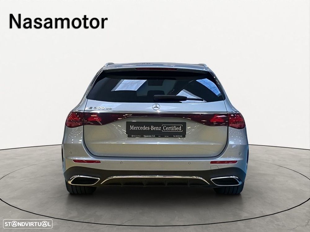 Mercedes-Benz E 300 - 3