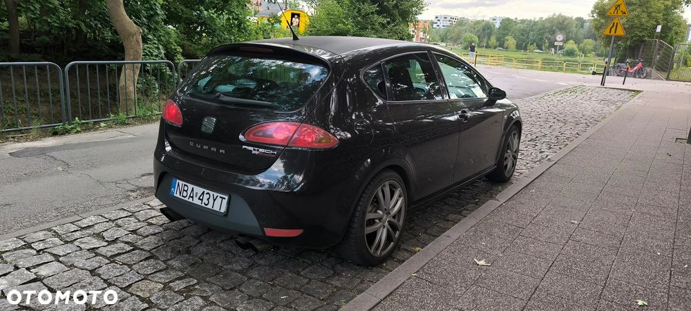 Seat Leon 2.0 T FSI Cupra - 3
