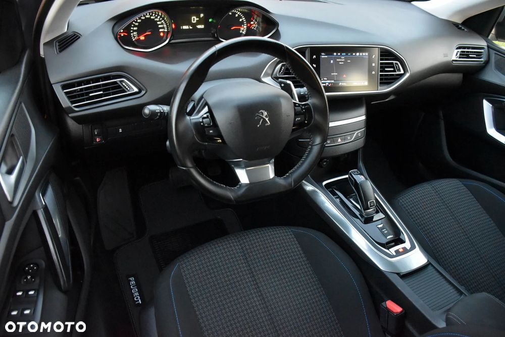 Peugeot 308 - 5