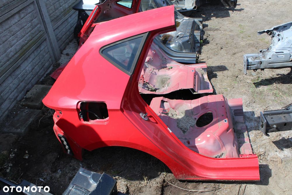 Seat Leon III ćwiartka tył prawa