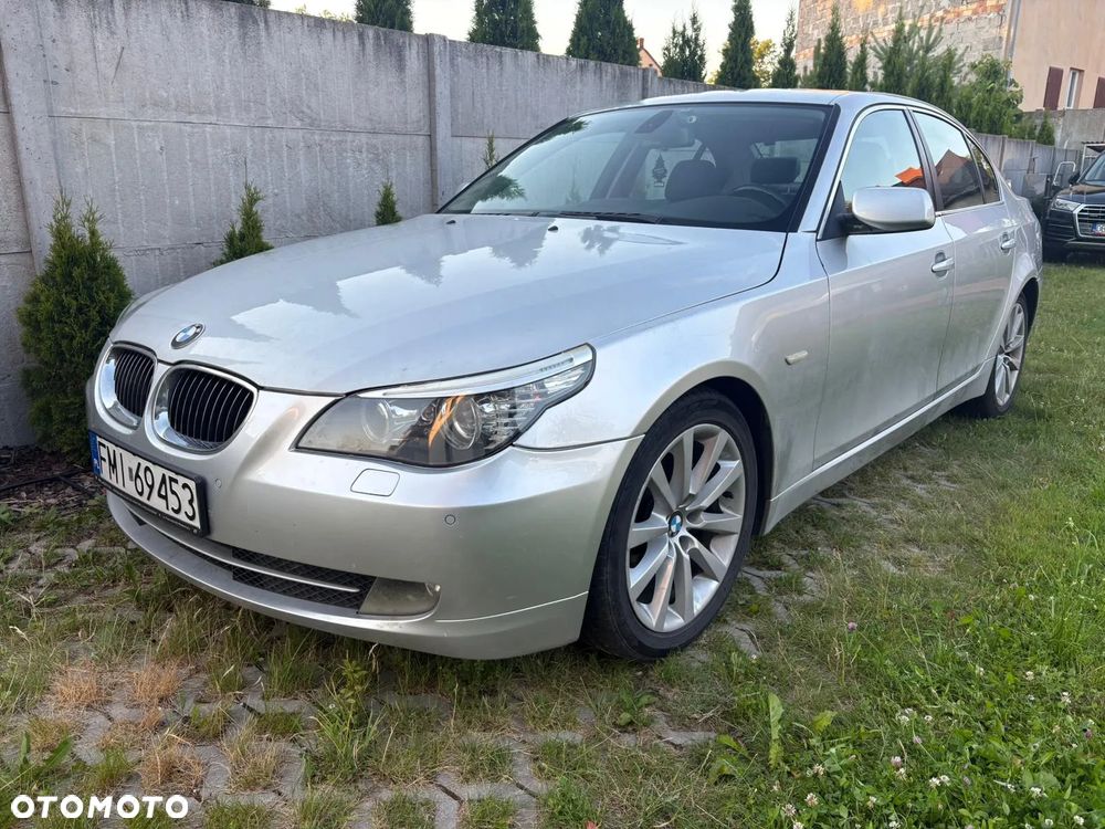 BMW Seria 5 523i Edition Exclusive - 3