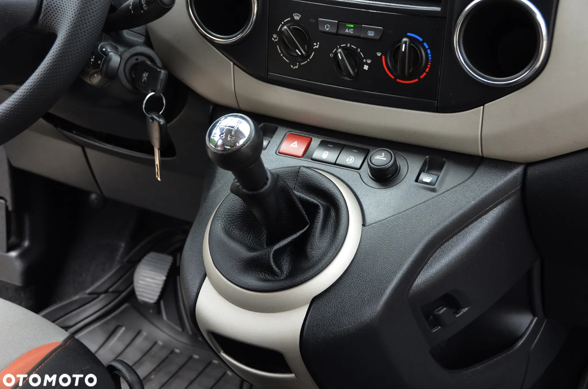 Peugeot Partner 1.6 HDi Outdoor - 39