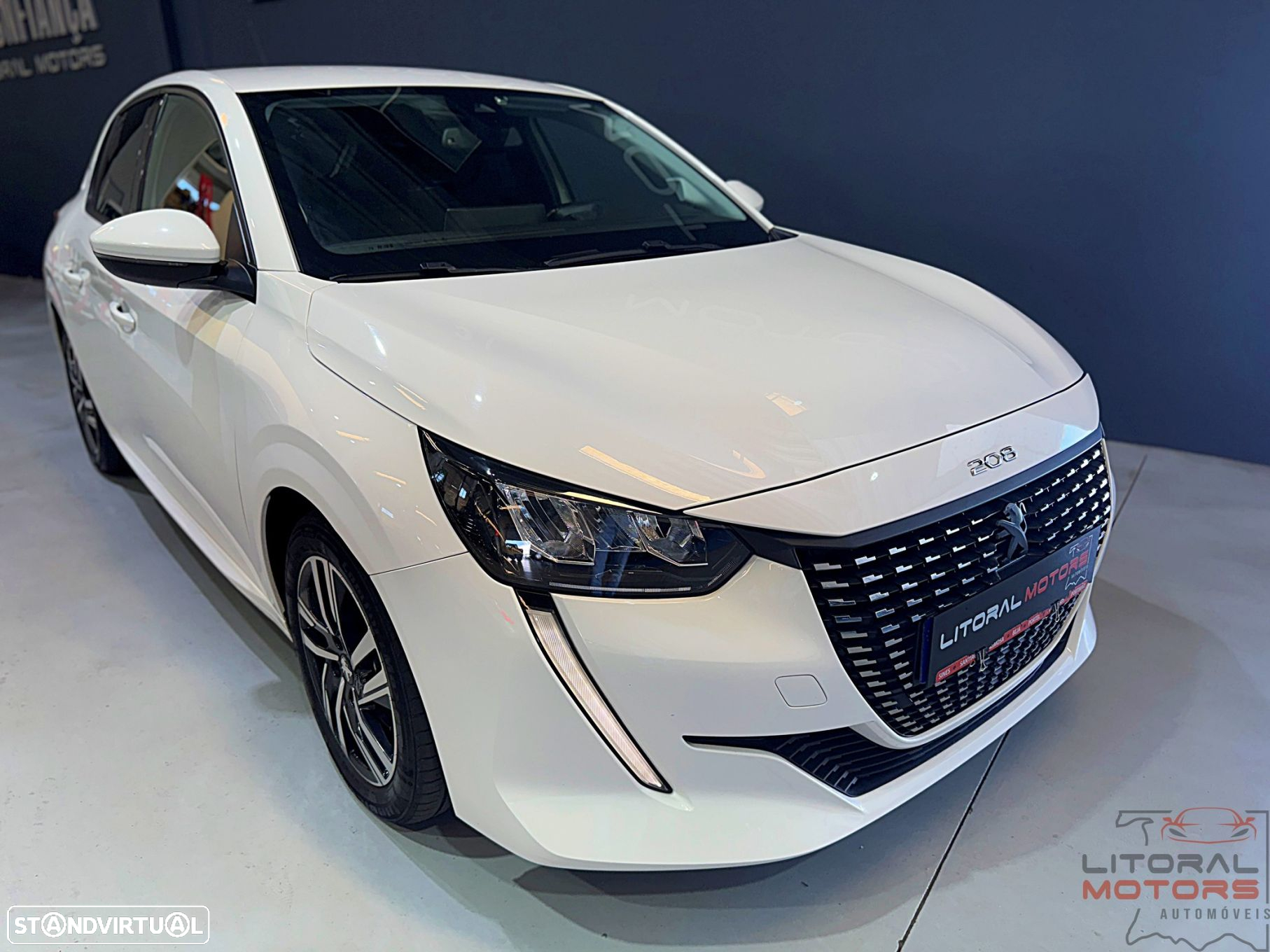 Peugeot 208 1.2 PureTech Allure - 3