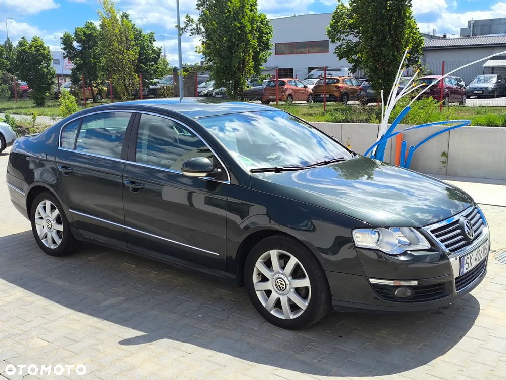 Volkswagen Passat 1.6 Comfortline - 4