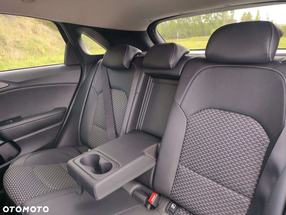 Kia Ceed 1.5 T-GDI Business Line DCT - 16