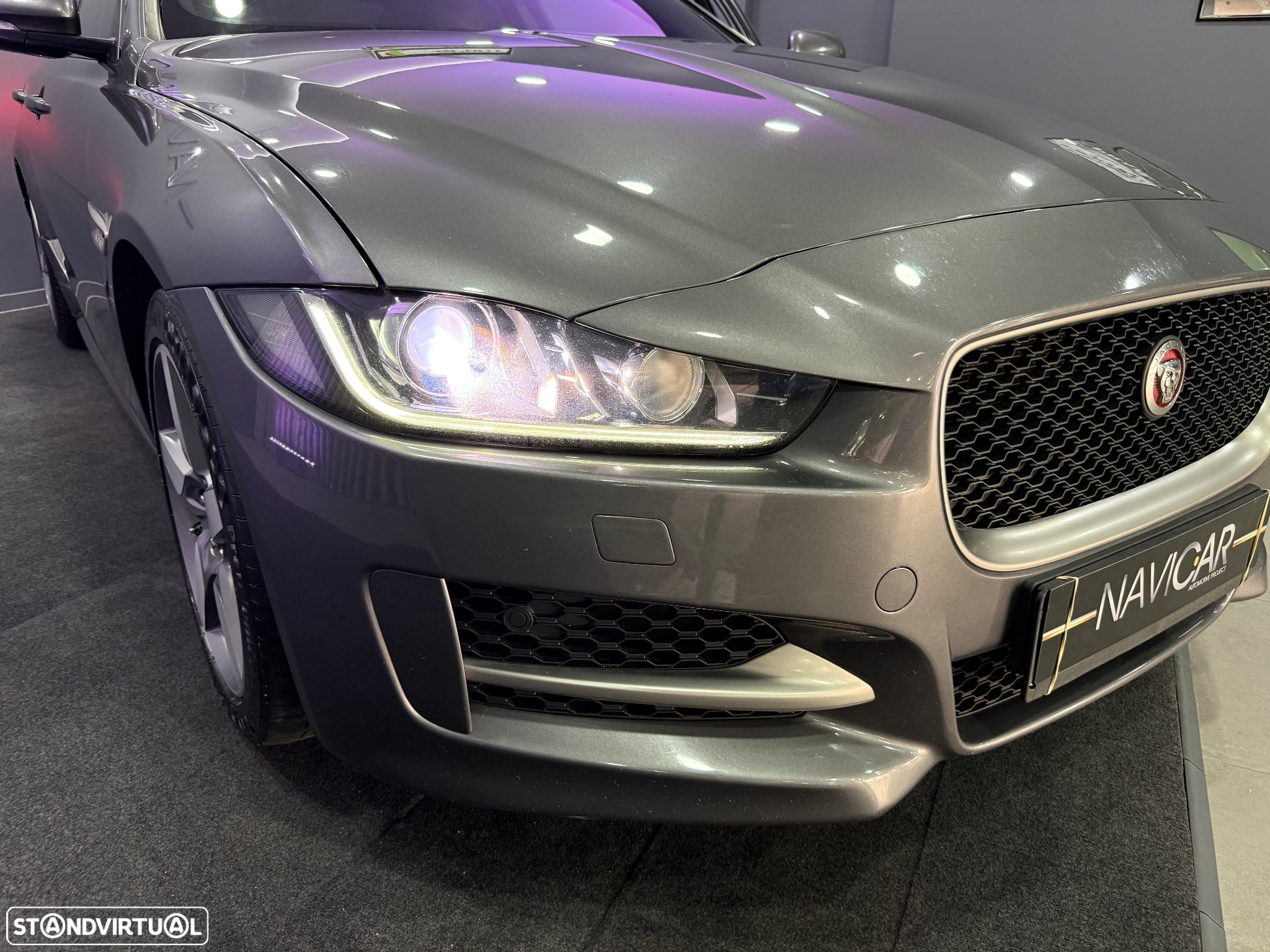 Jaguar XE 2.0 D R-Sport Aut. - 32