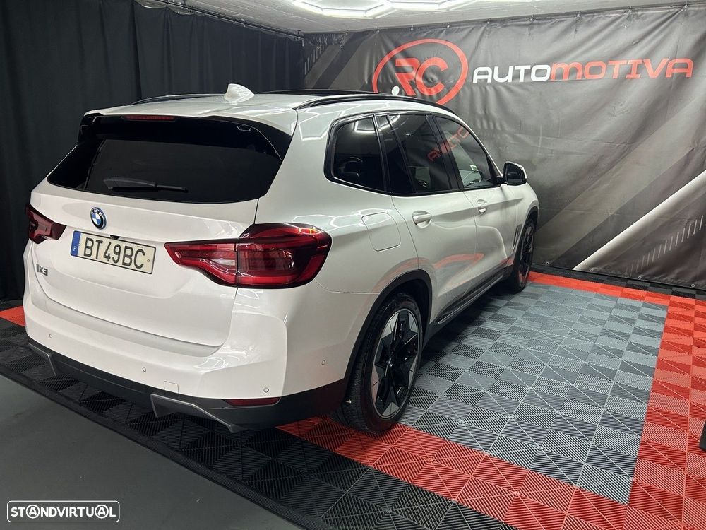 BMW iX3 - 5