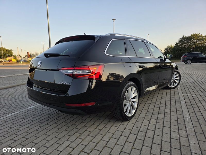 Skoda Superb 1.6 TDI Ambition DSG - 3