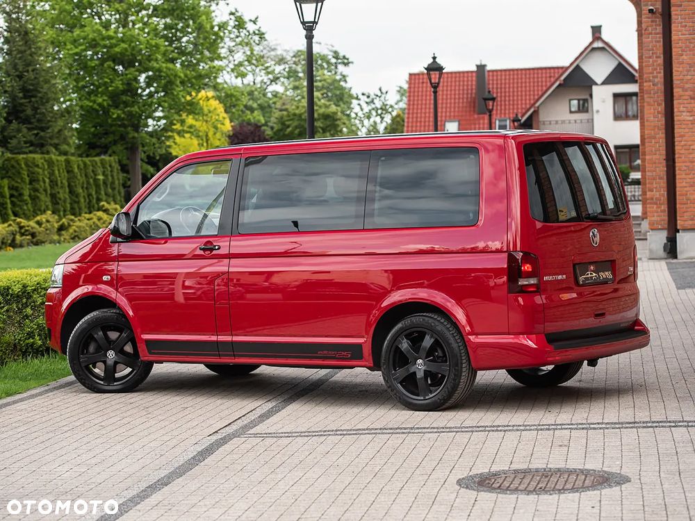 Volkswagen Multivan - 7
