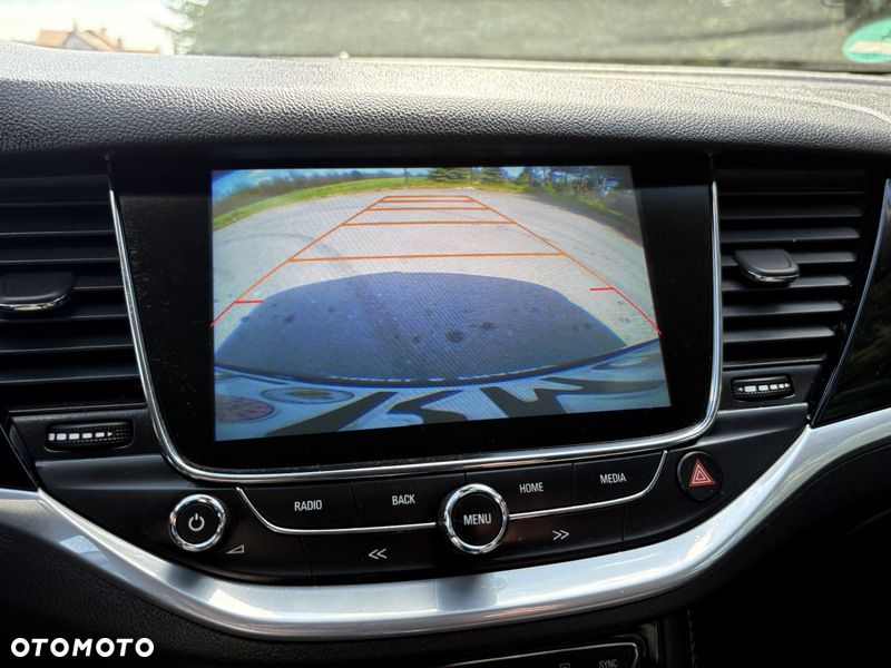 Opel Astra 1.4 Turbo Innovation - 12