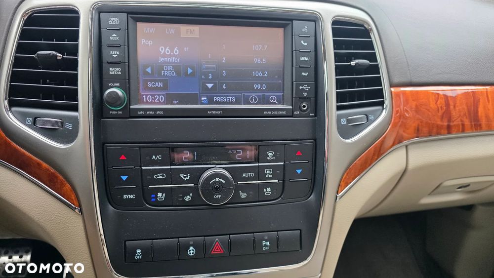 Jeep Grand Cherokee - 9