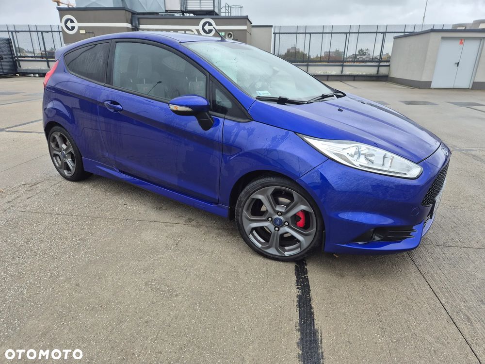 Ford Fiesta ST - 6