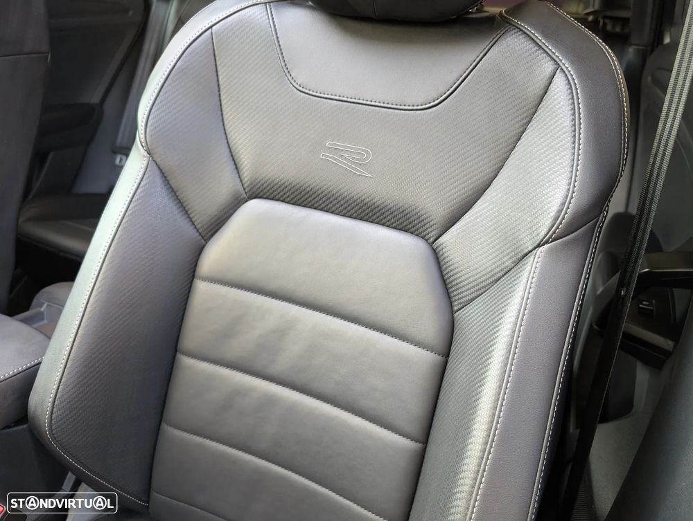 VW T-Roc 2.0 TDI R-Line DSG - 13