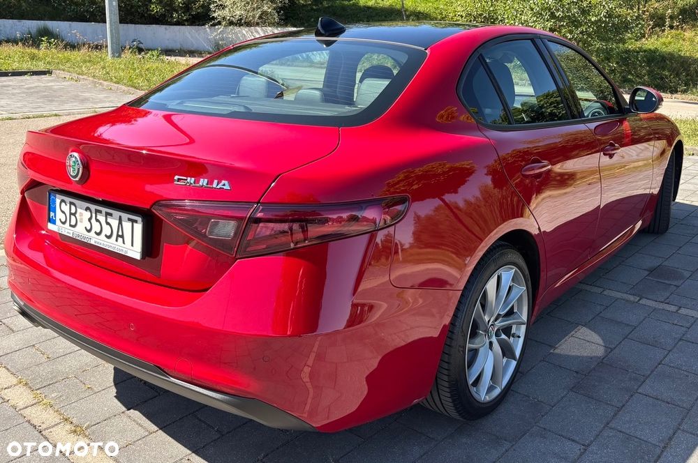 Alfa Romeo Giulia 2.0 Turbo Business - 7