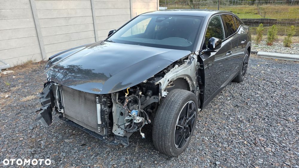 Peugeot 408 2023 photo 3