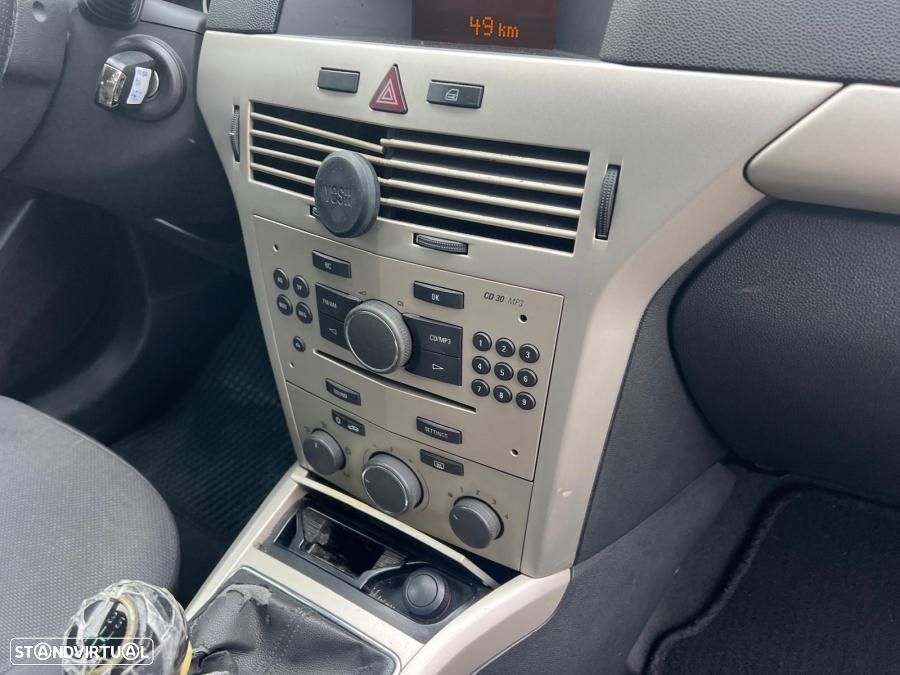 Opel Astra 1.3 CDTI Edition - 8