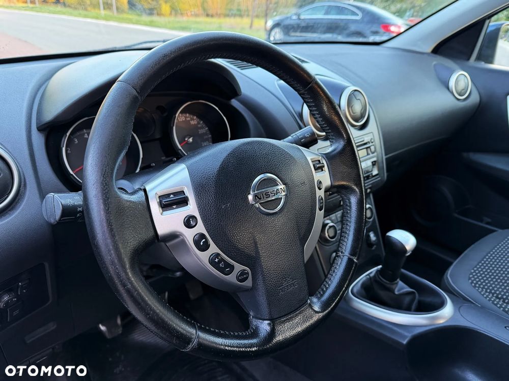 Nissan Qashqai 1.6 Acenta - 11