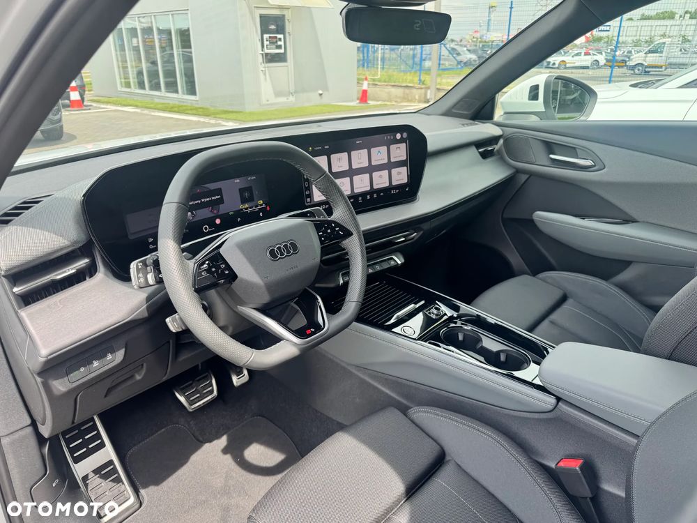 Audi Q3 TFSI mHEV 110 kW S tronic - 13
