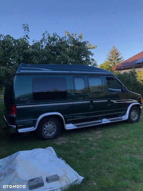 Ford Econoline - 3