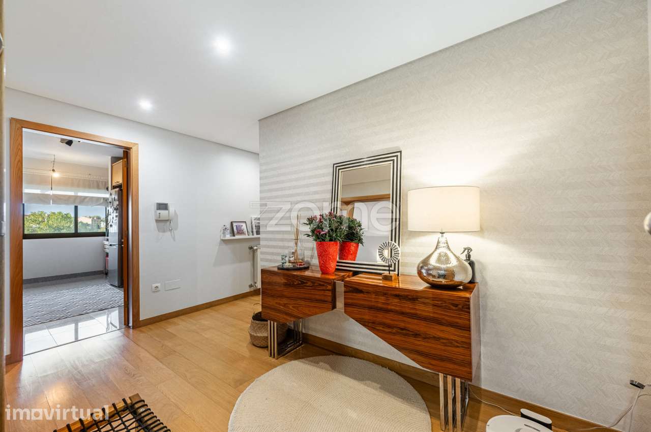 Apartamento T2+1 com Suíte e Garagem em Santa Marinha, V.N. Gaia - Grande imagem: 5/30